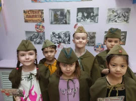 "Нам завещаны память и слава!" "Нам завещаны память и слава!".